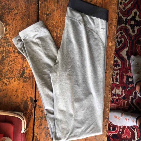 Nike pro dri-fit leggings - Picture 3 of 3